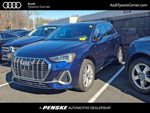 2022 Audi Q3 45 S line Premium Plus