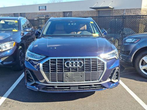 2022 Audi Q3 45 S line Premium Plus