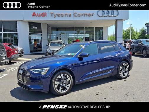 2022 Audi e-tron Premium