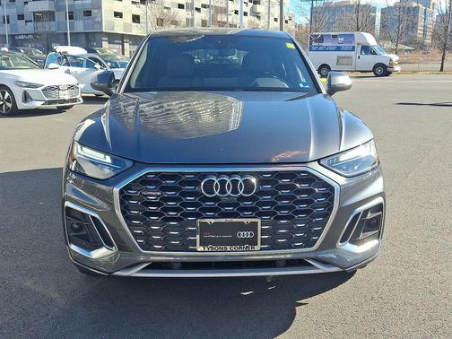 2023 Audi Q5 45 S line Premium Plus