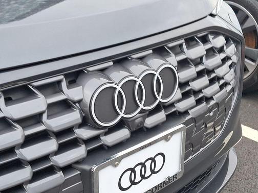 2026 Audi Q5 Premium TFSI quattro S tronic