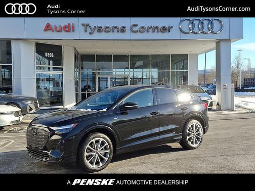 2022 Audi e-tron Premium Plus