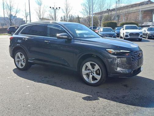 2026 Audi Q5 Premium Plus TFSI quattro S tronic