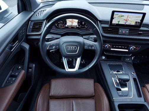 2020 Audi Q5 e 55 Premium for sale in Vienna, VA - image 10