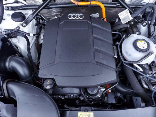 2020 Audi Q5 e 55 Premium for sale in Vienna, VA - image 21