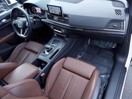 2020 Audi Q5 e 55 Premium for sale in Vienna, VA - image 14