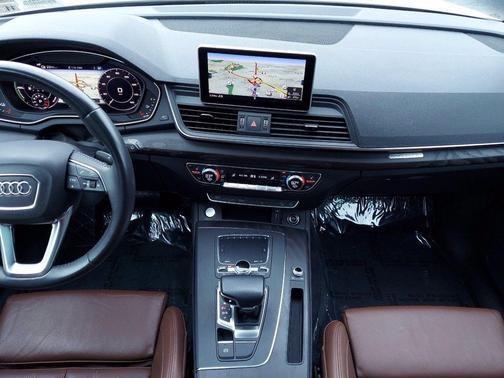 2020 Audi Q5 e 55 Premium for sale in Vienna, VA - image 11