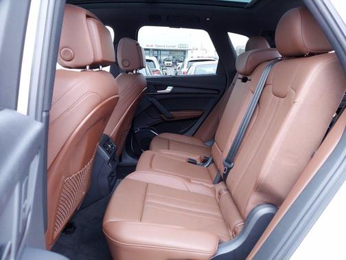 2020 Audi Q5 e 55 Premium for sale in Vienna, VA - image 16