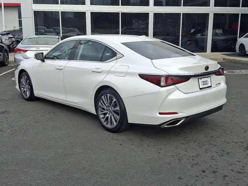 2019 Lexus ES 350 Ultra Luxury