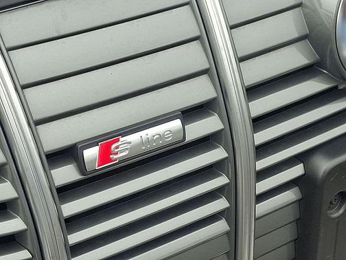 2023 Audi e-tron Sportback S line Premium Plus