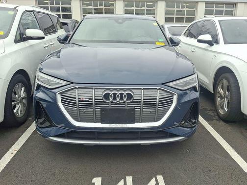 2023 Audi e-tron Sportback S line Premium Plus