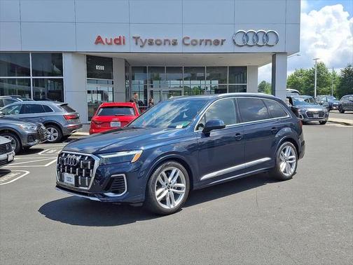2025 Audi Q7 55 Premium Plus