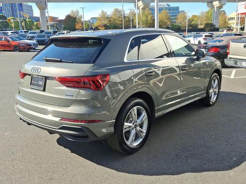 2024 Audi Q3 45 S line Premium Plus