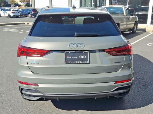 2024 Audi Q3 45 S line Premium Plus