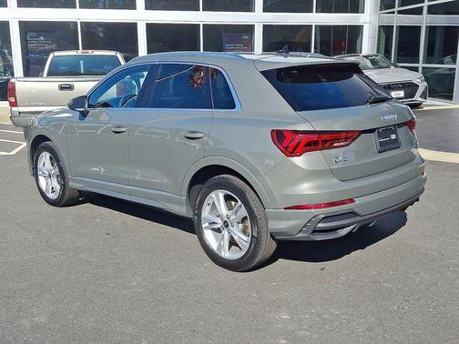 2024 Audi Q3 45 S line Premium Plus