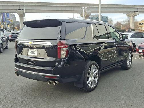 2022 Chevrolet Tahoe 4WD High Country