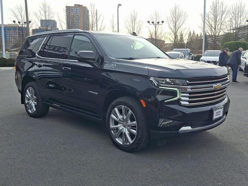 2022 Chevrolet Tahoe 4WD High Country