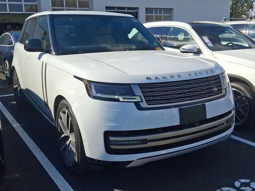 2024 Land Rover Range Rover P400 SE