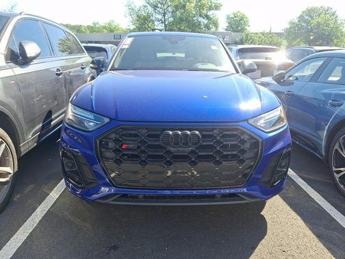 Ultra Blue Metallic 2023 Audi SQ5 3.0T Premium Plus