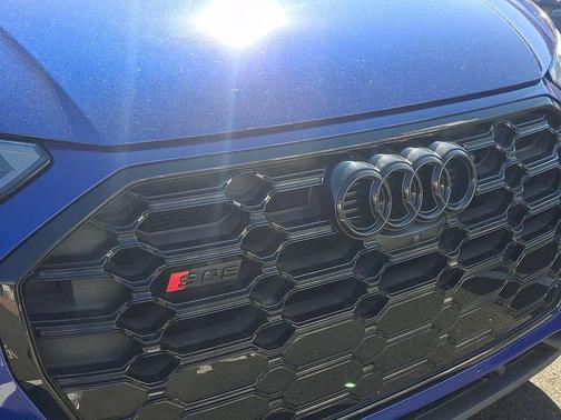 Ultra Blue Metallic 2023 Audi SQ5 3.0T Premium Plus