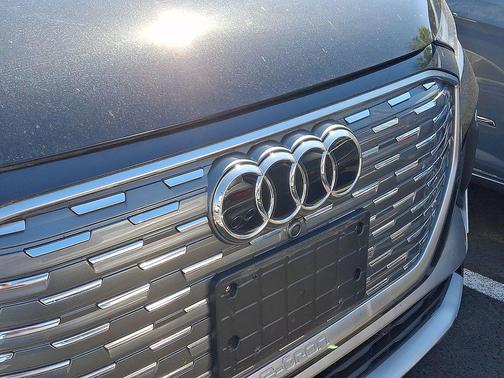 Mythos Black Metallic 2023 Audi Q4 e-tron Premium Plus 50 quattro