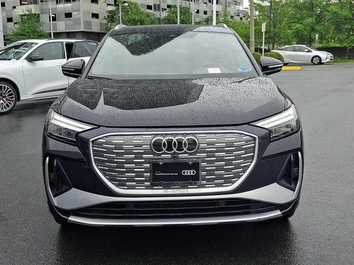Mythos Black Metallic 2023 Audi Q4 e-tron Premium Plus 50 quattro