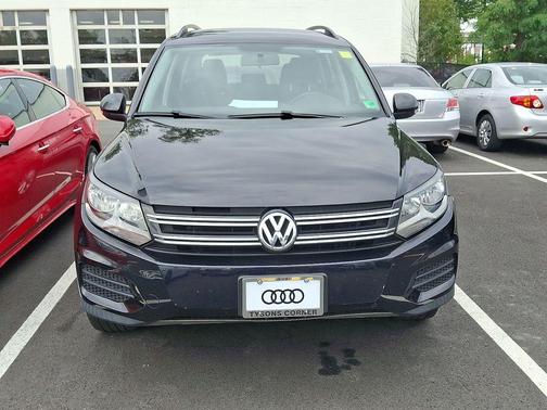 2018 Volkswagen Tiguan Limited 2.0T 4MOTION