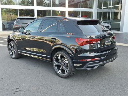 2024 Audi Q3 45 S line Premium Plus