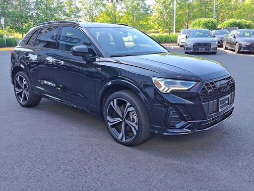 2024 Audi Q3 45 S line Premium Plus