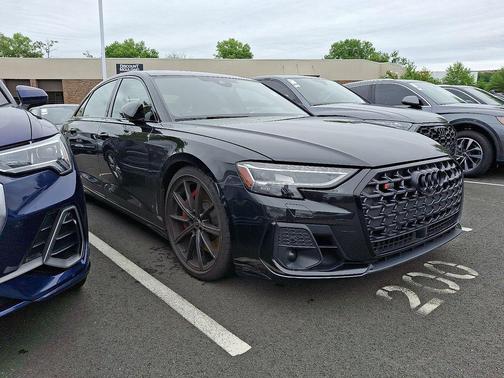 Vesuvius Gray Metallic 2023 Audi S8 4.0T