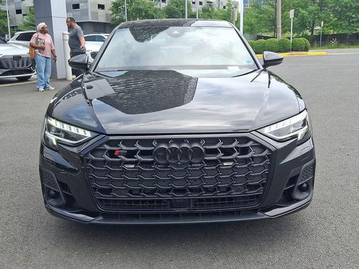 Vesuvius Gray Metallic 2023 Audi S8 4.0T