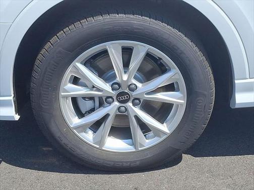 2025 Audi Q3 45 S line Premium Plus