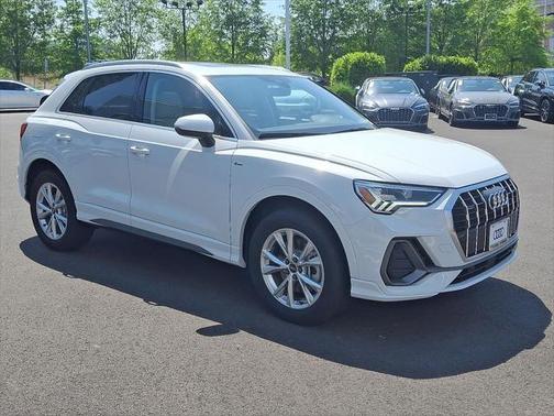 2025 Audi Q3 45 S line Premium Plus