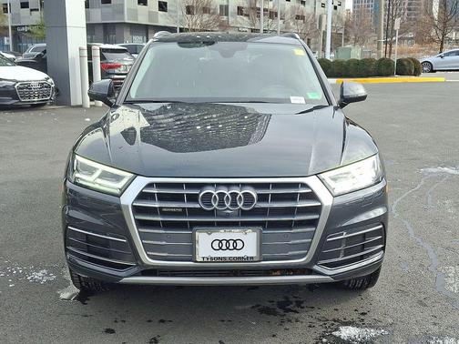 2018 Audi Q5 2.0T Prestige
