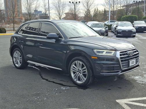 2018 Audi Q5 2.0T Prestige