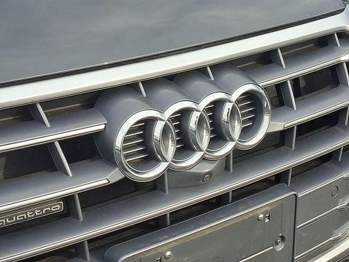 2018 Audi Q5 2.0T Prestige