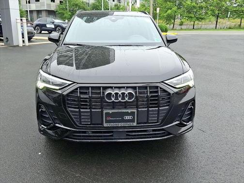 2024 Audi Q3 Premium 45 TFSI S line quattro Tiptronic