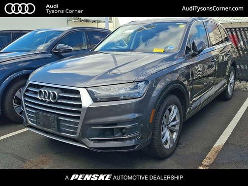 2019 Audi Q7 55 Premium Plus