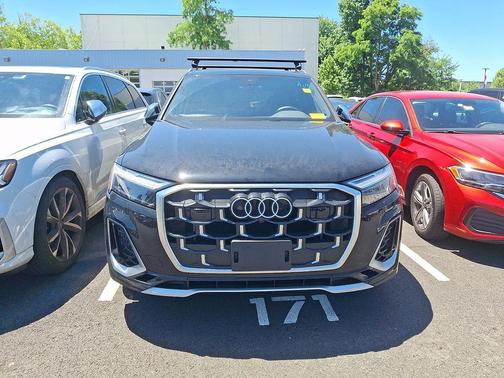 Mythos Black Metallic 2025 Audi SQ7 4.0T Premium Plus