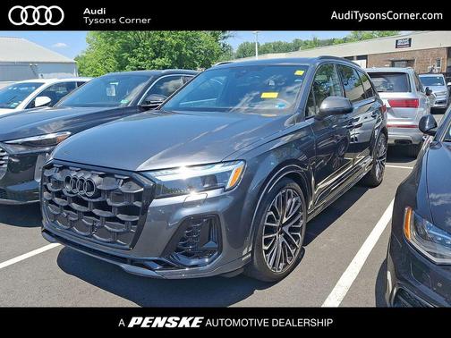 Daytona Gray Pearl Effect 2025 Audi SQ7 4.0T Prestige