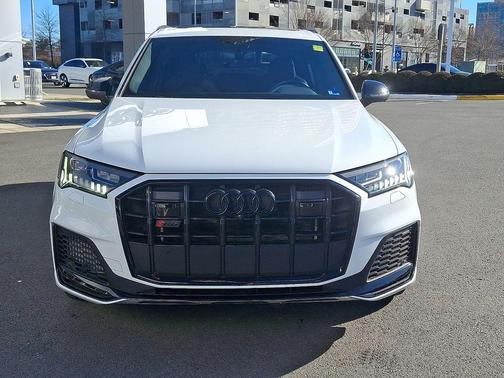 2023 Audi SQ7 4.0T Premium Plus