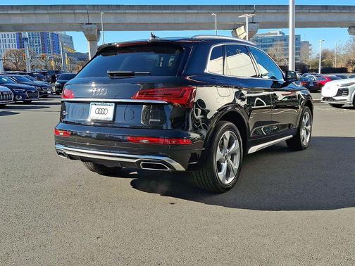2023 Audi Q5 45 S line Premium Plus