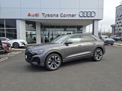 2025 Audi Q8 55 Premium Plus