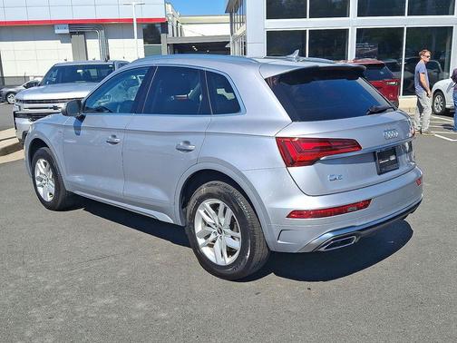 2022 Audi Q5 45 S line Premium