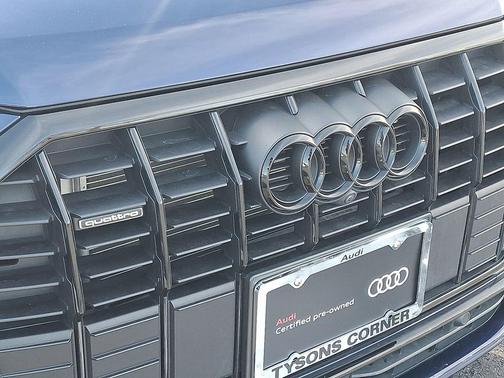 2025 Audi Q3 45 S line Premium Plus