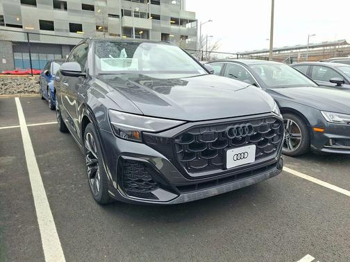 2026 Audi Q8 55 Premium Plus