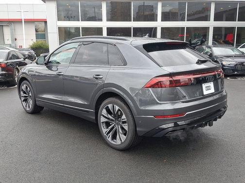 2026 Audi Q8 55 Premium Plus