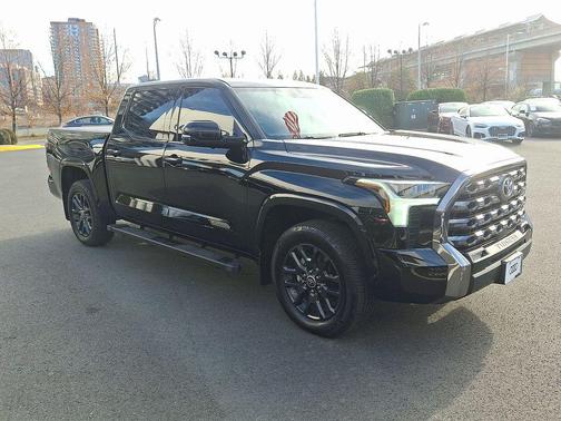 2023 Toyota Tundra Platinum