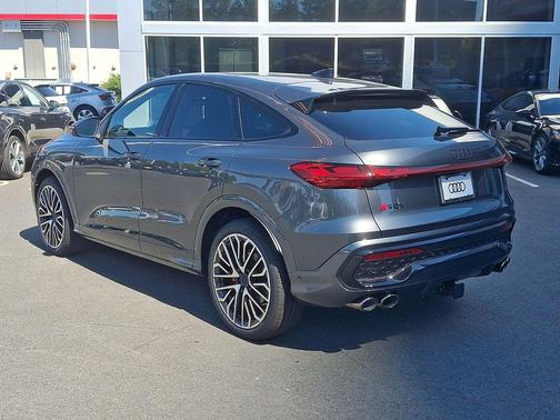 Daytona Gray Pearl Effect 2026 Audi SQ5 3.0T Prestige