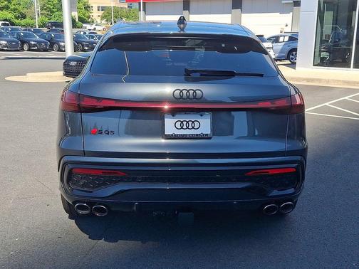 Daytona Gray Pearl Effect 2026 Audi SQ5 3.0T Prestige